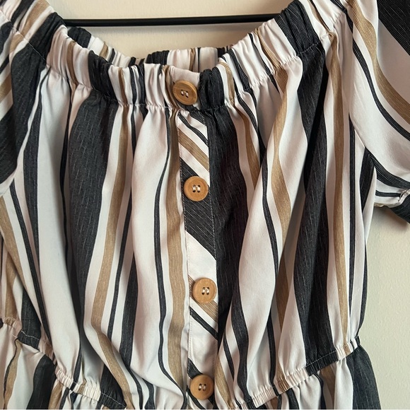 Blush. Size Large. Short, Off-Shoulder Dress. - Picture 4 of 4